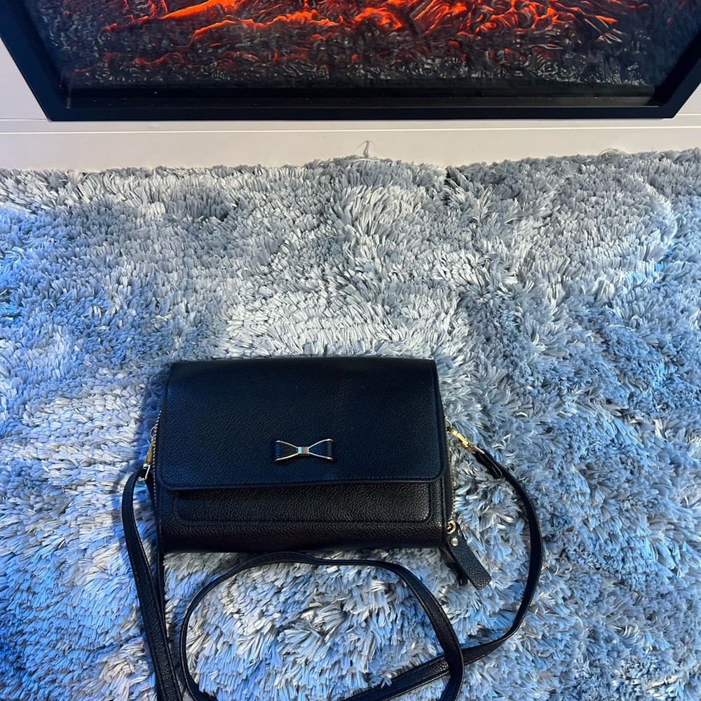 Black wallet